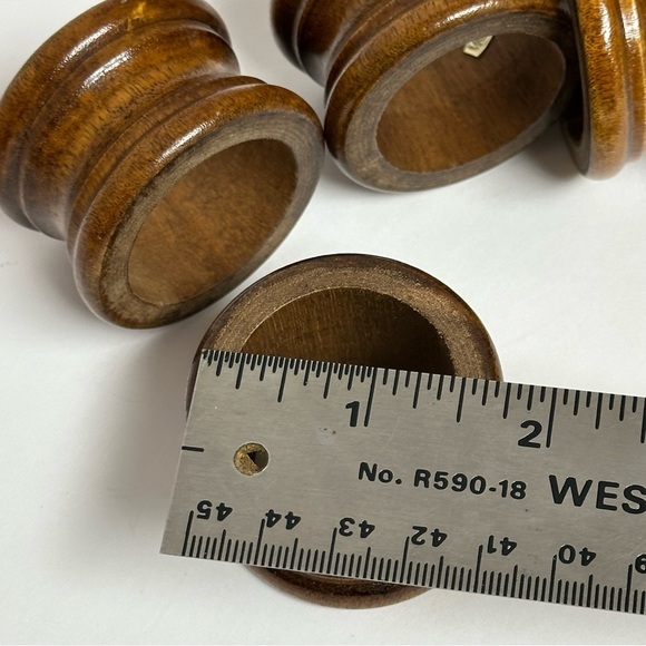 Wooden Napkin Rings Set of 4 Brown Wood Grain - Picture 6 of 7